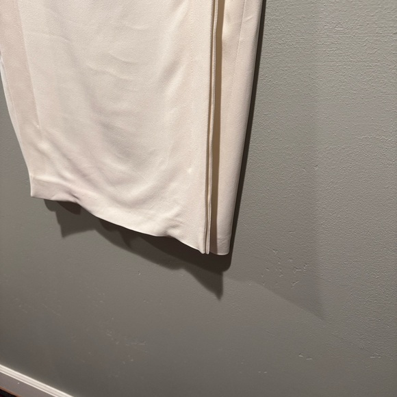 New NWT Escada Ivory White Minimalist Sleeveless Cape Back Long Blouse Top - Picture 14 of 16